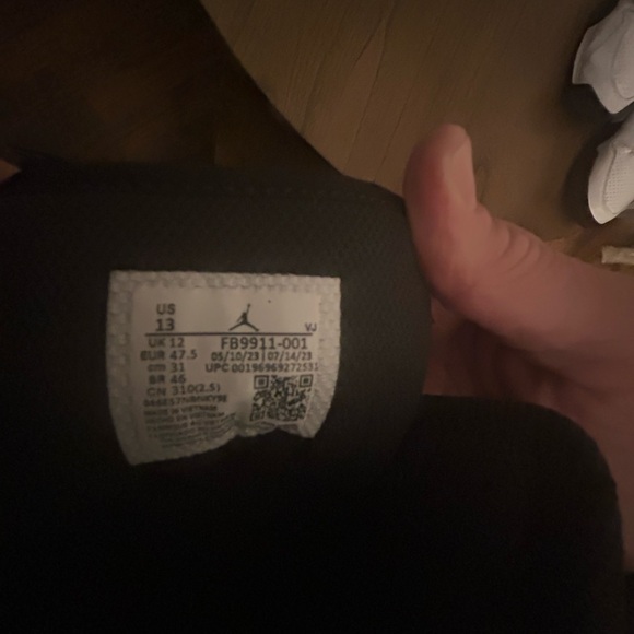 Jordan Men's Black and White High-Top Sneakers - Picture 4 of 4